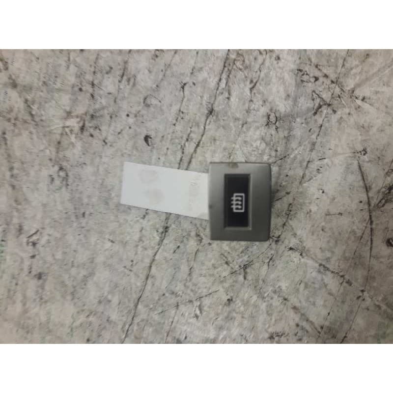 Recambio de boton antivaho para kia carnival ii 2.9 cdri executive referencia OEM IAM - Negro