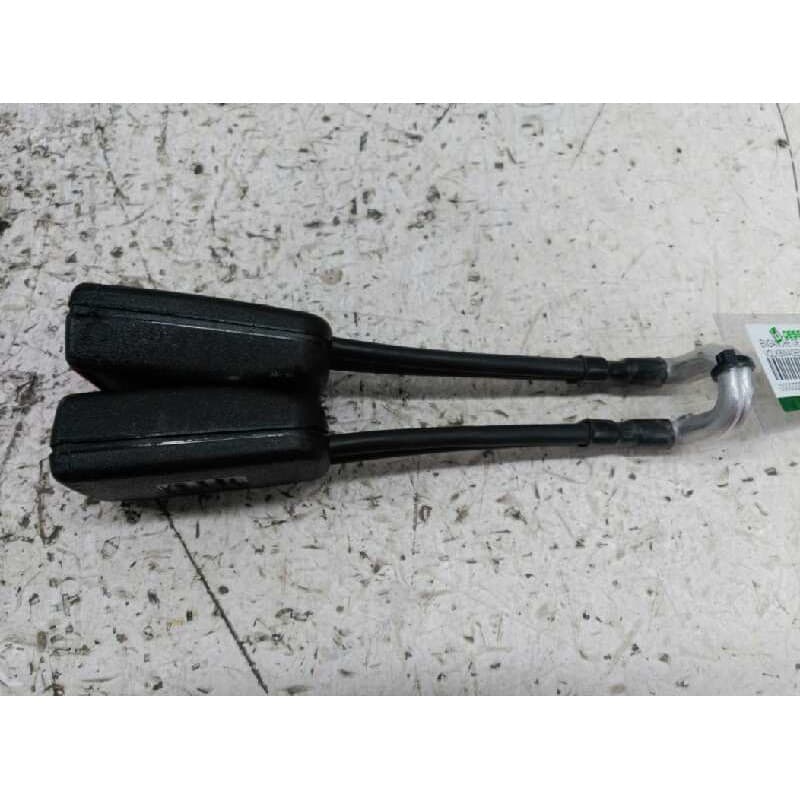 Recambio de enganche de cinturon trasero para volkswagen lupo (6x1/6e1) advance referencia OEM IAM 6X0857488 - Blanco