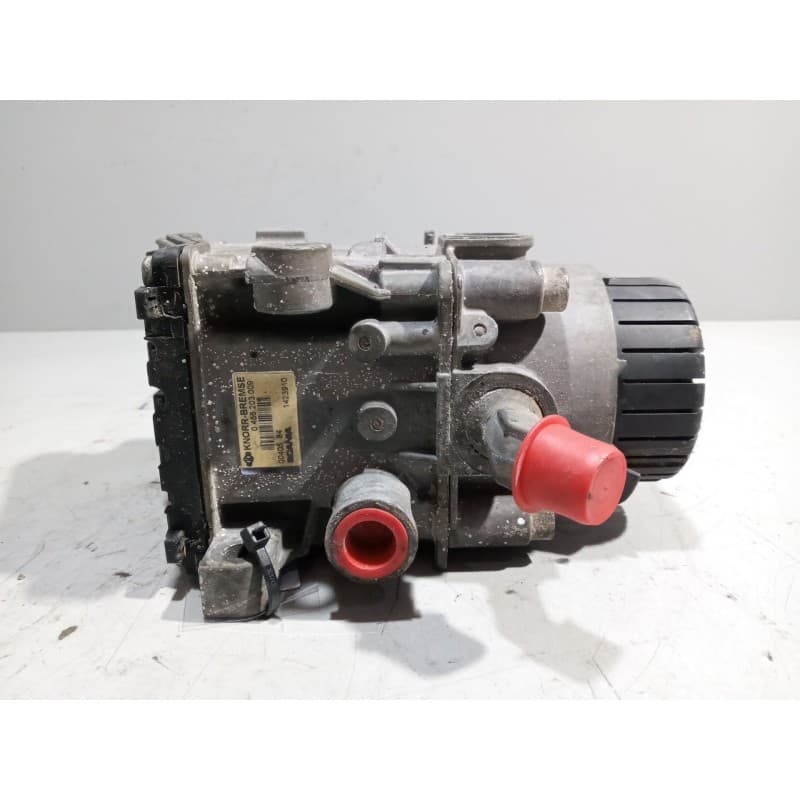 Recambio de valvula aire para scania serie 4 (p/r 164 c) fsa 480 (4x2) e3 largo cr 19 a referencia OEM IAM 1423910 0486203009 - Blanco