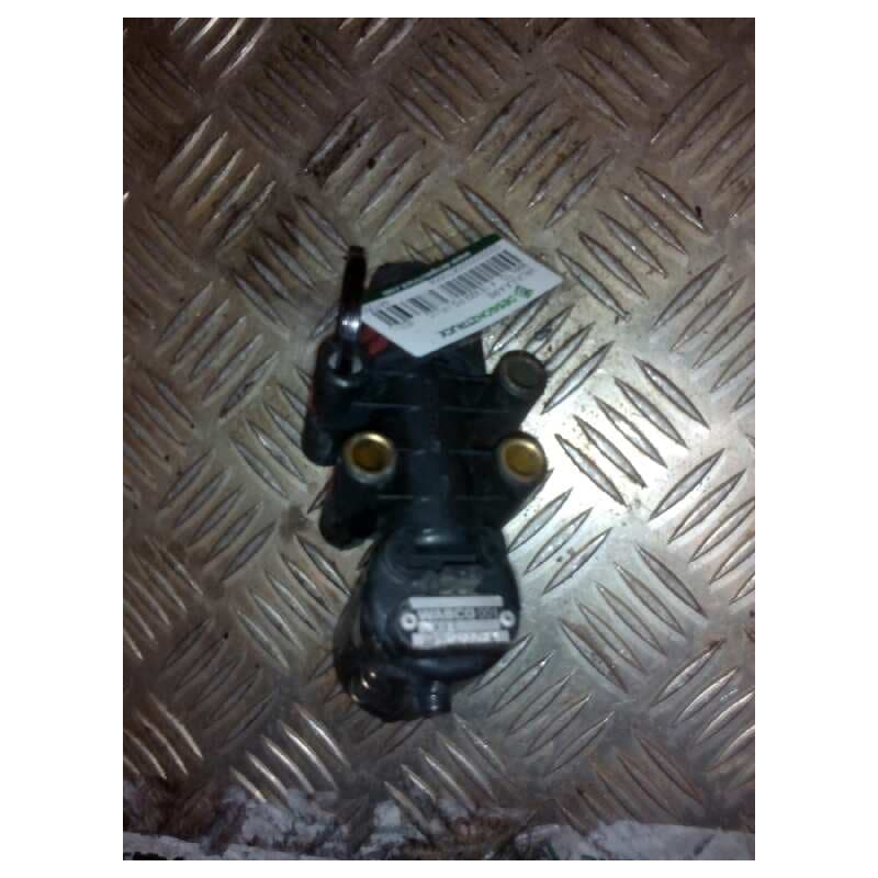 Recambio de valvula aire para man tg - a 18.460 fg / fllc (e2) l referencia OEM IAM 4410500120 ELECTRO VALVULA SENSOR ALTURA EC