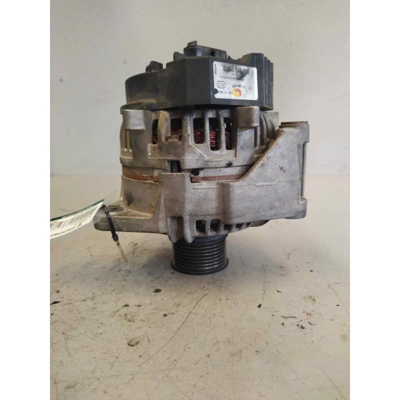 Recambio de alternador para mercedes-benz axor 3-ejes 25/26t 2004 6.4 diesel (om 906 la) referencia OEM IAM 098604810 A01215468 - Blanco