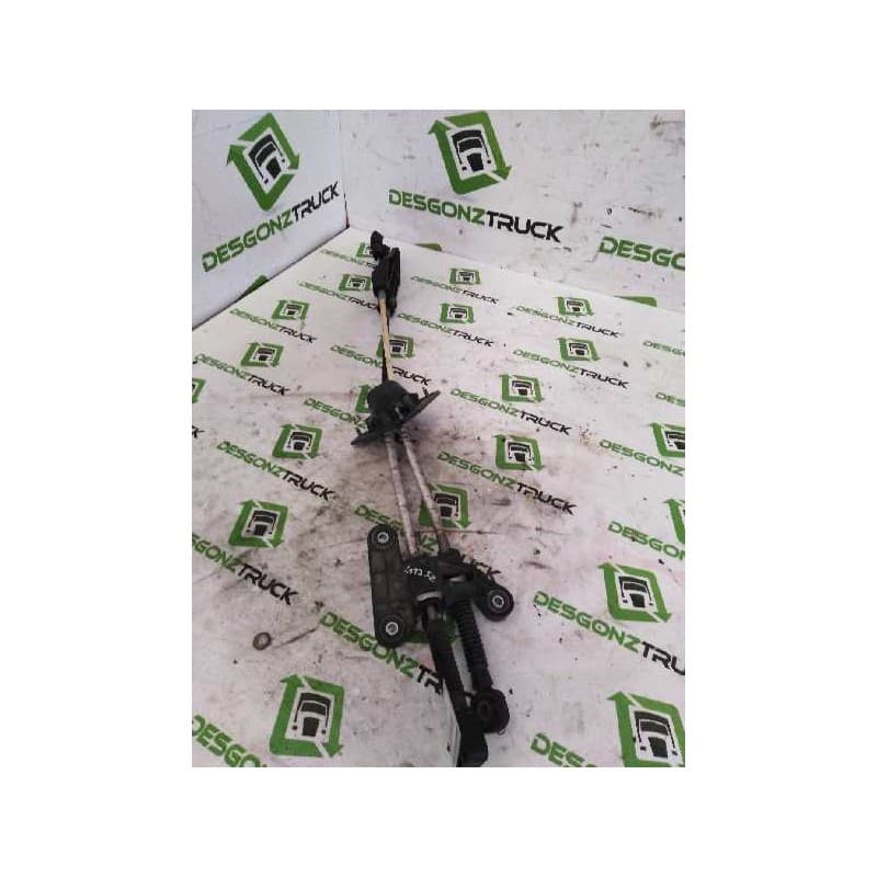 Recambio de cables de cambio para man tge kasten (uy) kasten 2.100/2.140/2.180 hochdach fwd referencia OEM IAM 7C1711877 - Blanco