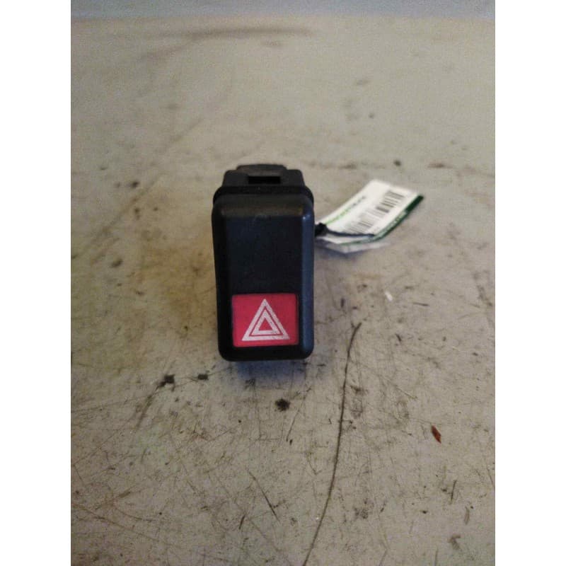 Recambio de warning para volvo fh 12 asta 1993 e1 12.1 diesel (d12d420) referencia OEM IAM 8157750 - Blanco