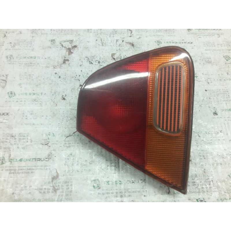 Recambio de piloto trasero derecho para mitsubishi carisma berina 5 (da0) 1900 td gls (a) referencia OEM IAM MALETERO - Gris