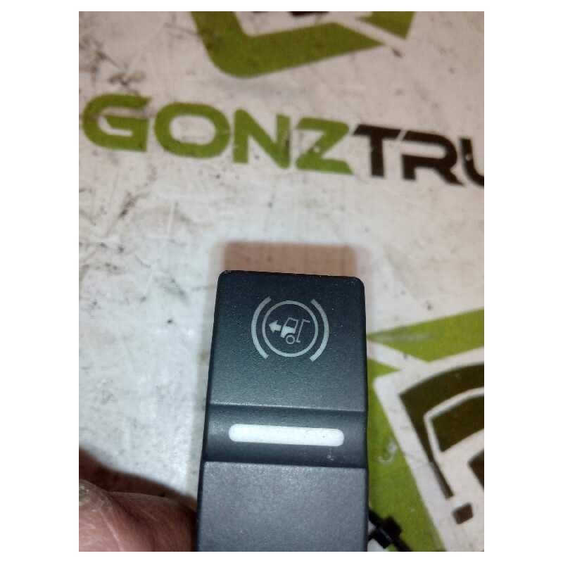Recambio de mando multifuncion para man tgx 18.480 fg / 4x2 bl xl referencia OEM IAM 81255030319 - Blanco