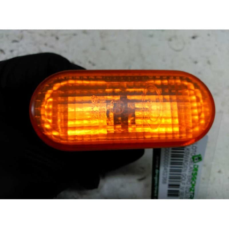 Recambio de piloto delantero izquierdo para volkswagen golf iv berlina (1j1) conceptline referencia OEM IAM 3B0949117C - Blanco