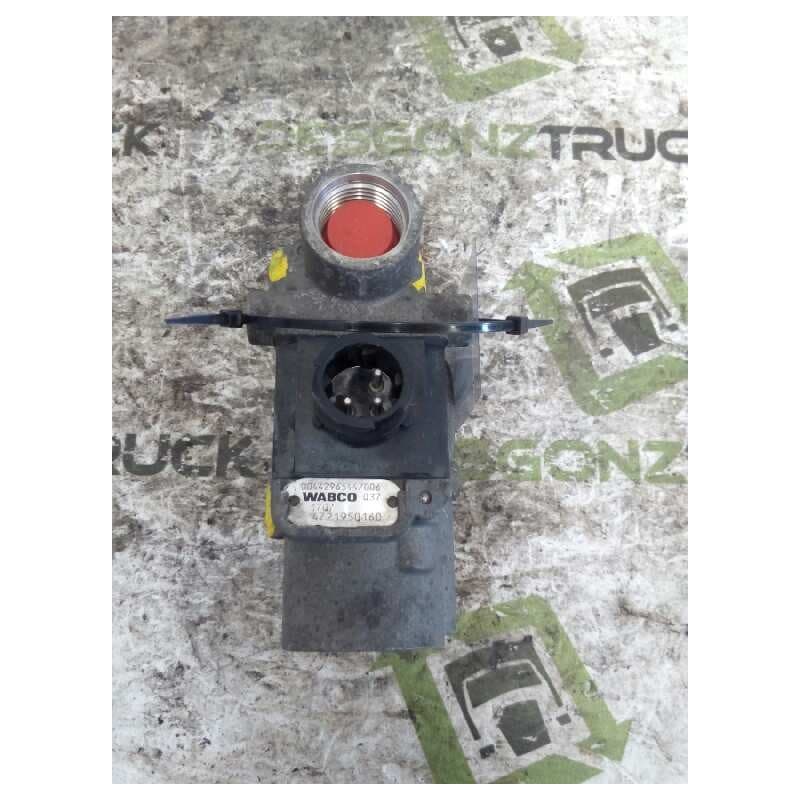 Recambio de valvula aire para mercedes-benz actros 2-ejes 6-cil. serie/bm 1846 (4x2) om 501 la l (largo) referencia OEM IAM 0044