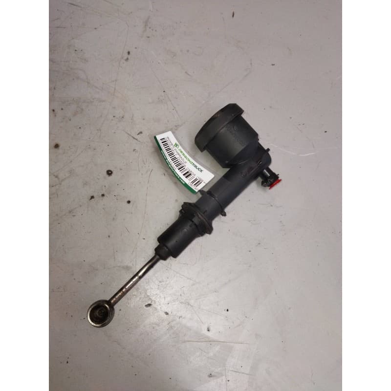 Recambio de bombin embrague para iveco daily chasis- cabina (1999 =>) referencia OEM IAM DB07AF604 - Blanco