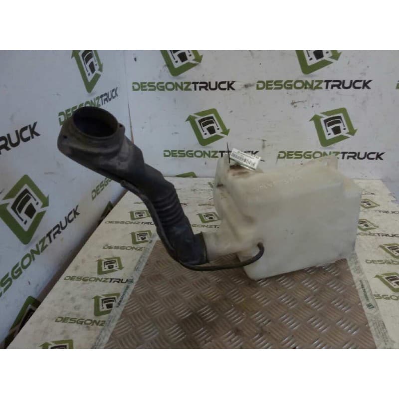 Recambio de deposito limpia para volvo fh 12 asta 1993 e1 fsa 4x2 e1 largo globetrotter (lhh2, l2h2) referencia OEM IAM 8189231