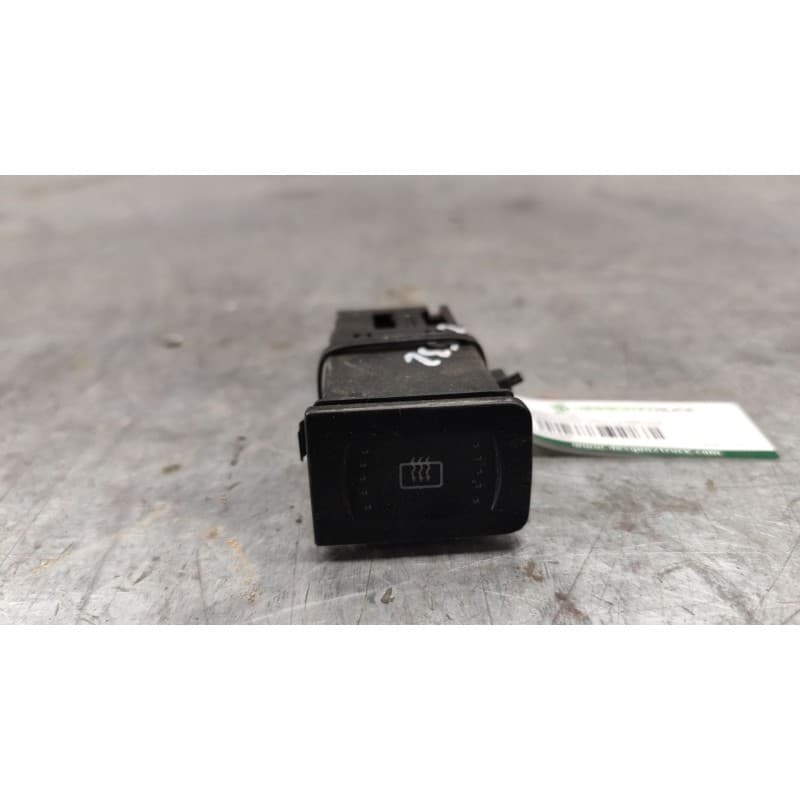 Recambio de interruptor para volkswagen golf iv berlina (1j1) 1.9 tdi referencia OEM IAM 1J0953235 - Blanco