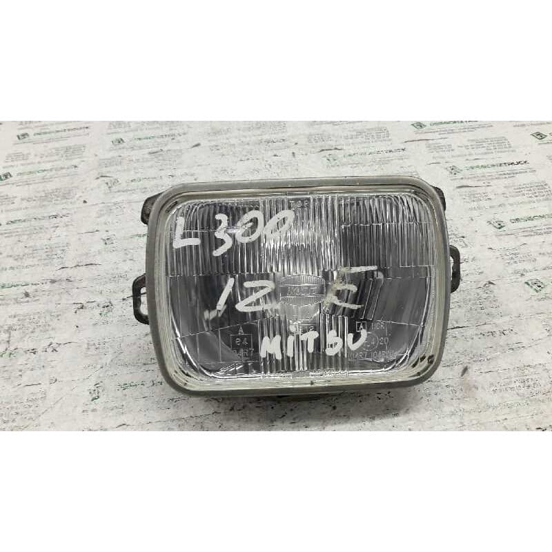 Recambio de faro izquierdo para mitsubishi l 300 (p00) caja abierta referencia OEM IAM