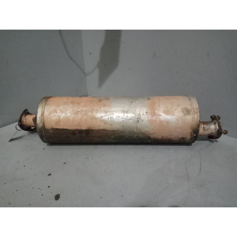 Recambio de silenciador trasero para mitsubishi canter 01/99 3.9 diesel referencia OEM IAM ML126120