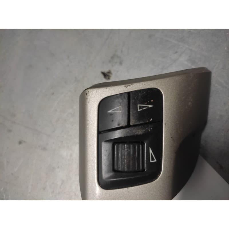 Recambio de mando radio para opel vectra c berlina comfort referencia OEM IAM 305582185G72 - Gris