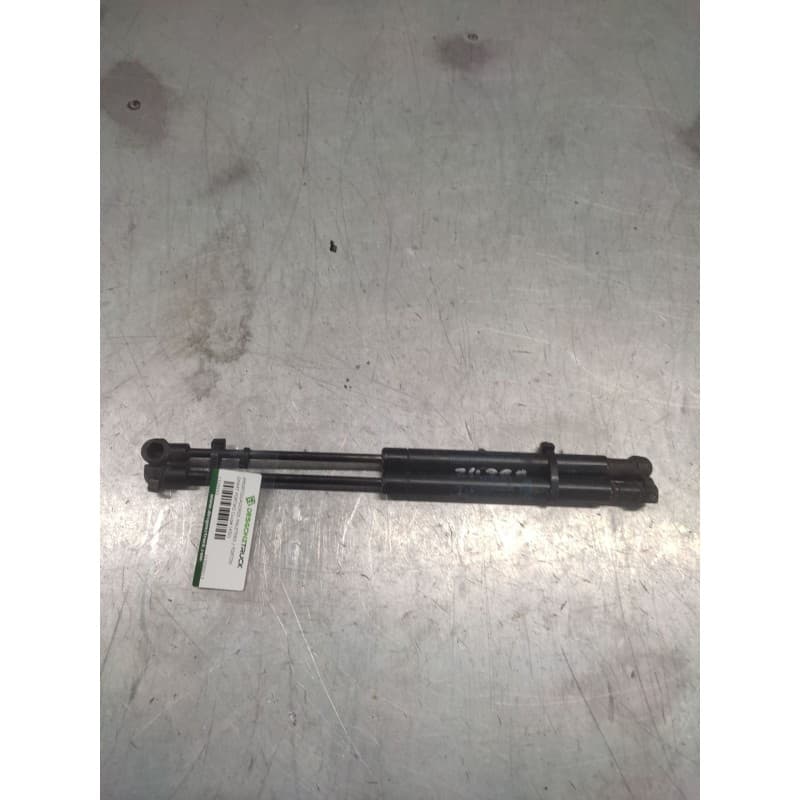 Recambio de amortiguadores maletero / porton para smart fortwo coupé (450) 0.7 (450.352, 450.332) referencia OEM IAM 113000013 - Negro