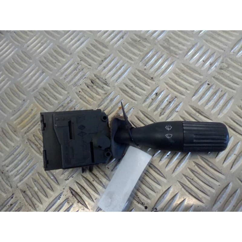 Recambio de mando limpia para renault hr 400.18 / 26 premium e2 fsa modelo 400.18 t 288 kw larga distancia referencia OEM IAM 50 - Blanco