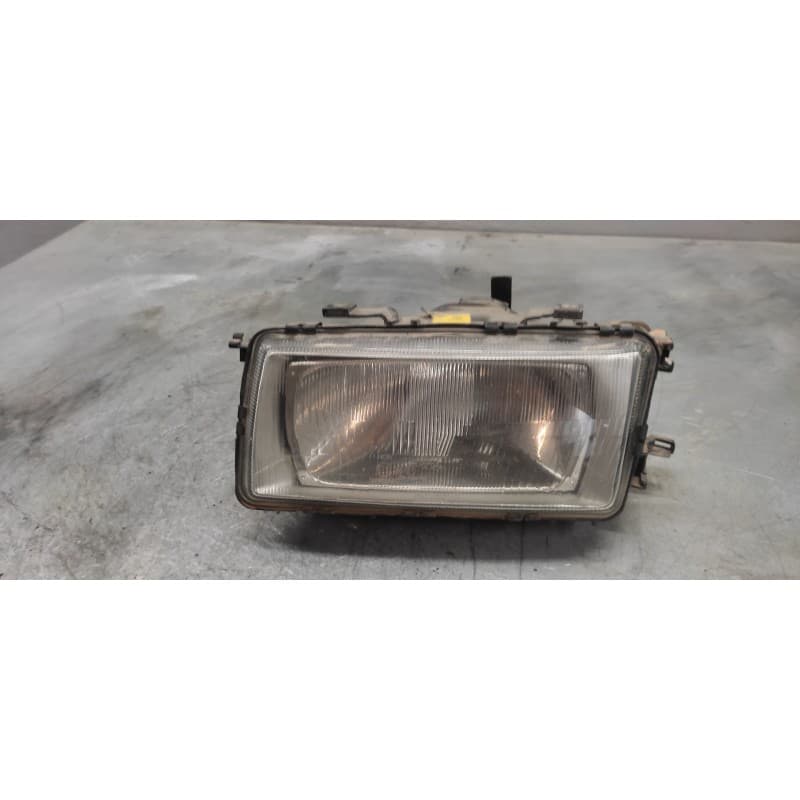 Recambio de faro izquierdo para audi 80/90 (811/813/853) 80 gte referencia OEM IAM 893941003