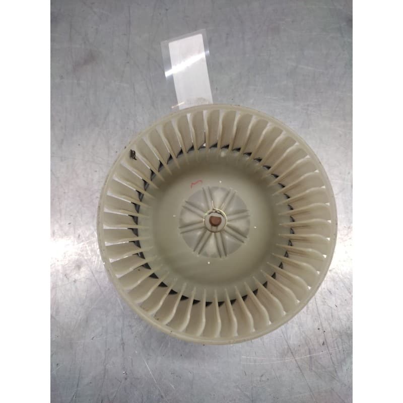 Recambio de ventilador calefaccion para smart fortwo coupé (450) 0.7 (450.352, 450.332) referencia OEM IAM 0130101113 - Negro