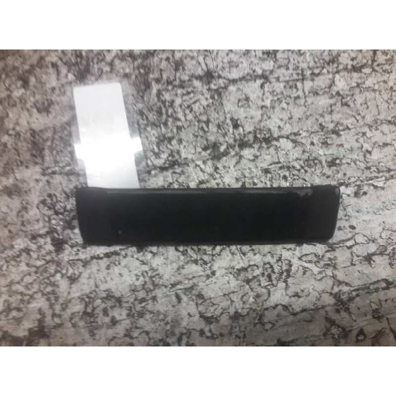 Recambio de maneta exterior delantera derecha para bmw serie 3 berlina (e30) 2.0 cat referencia OEM IAM 18760702 - Blanco