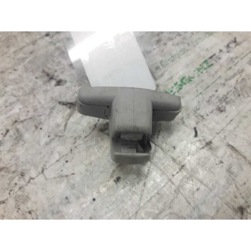 Recambio de soportes de parasoles para bmw serie 3 berlina (e46) 320d referencia OEM IAM IZQUIERDO - Negro