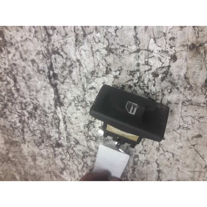 Recambio de mando cierre centralizado para land rover discovery (lt) td5 referencia OEM IAM YUF101790 6 PINS - Rojo