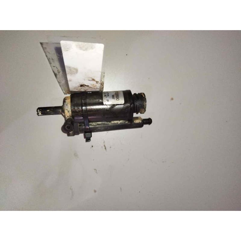 Recambio de bomba limpia para scania serie p/g/r (l-clase) fsa 880 (4x2)eb largo cr 19 a referencia OEM IAM 1722690 VALEO - Blanco