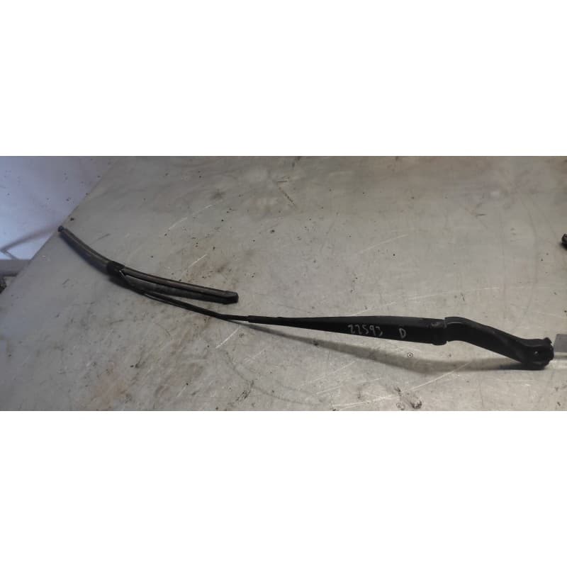 Recambio de brazo limpia delantero derecho para fiat ducato combi 33 (290) 130 teilverglast (l1h1) referencia OEM IAM - Blanco