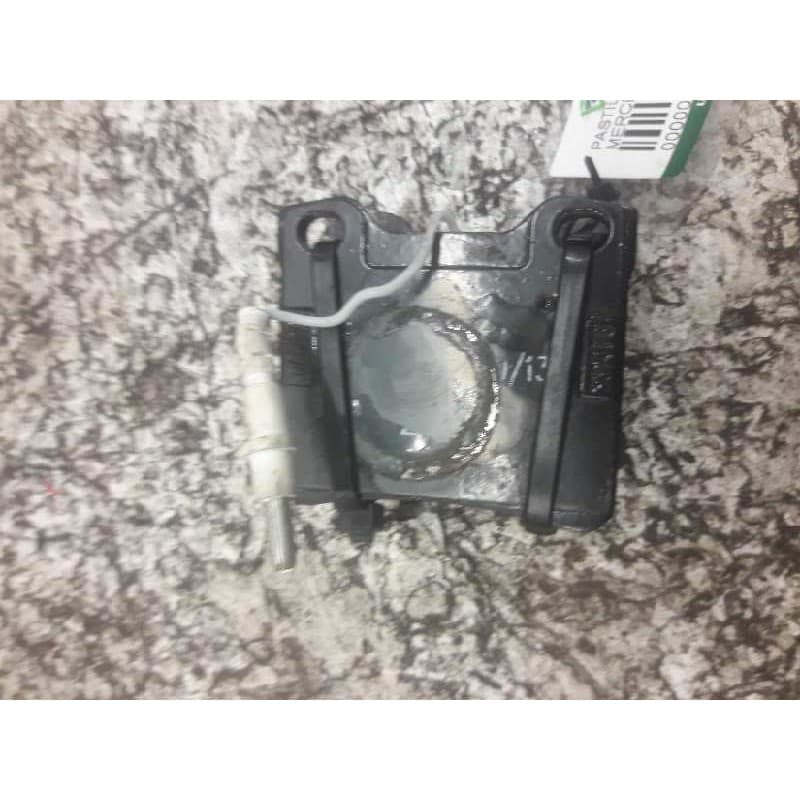 Recambio de pastillas de freno traseras para mercedes-benz vito marco polo (638) 112 cdi referencia OEM IAM 90R01310 DERECHA - Negro