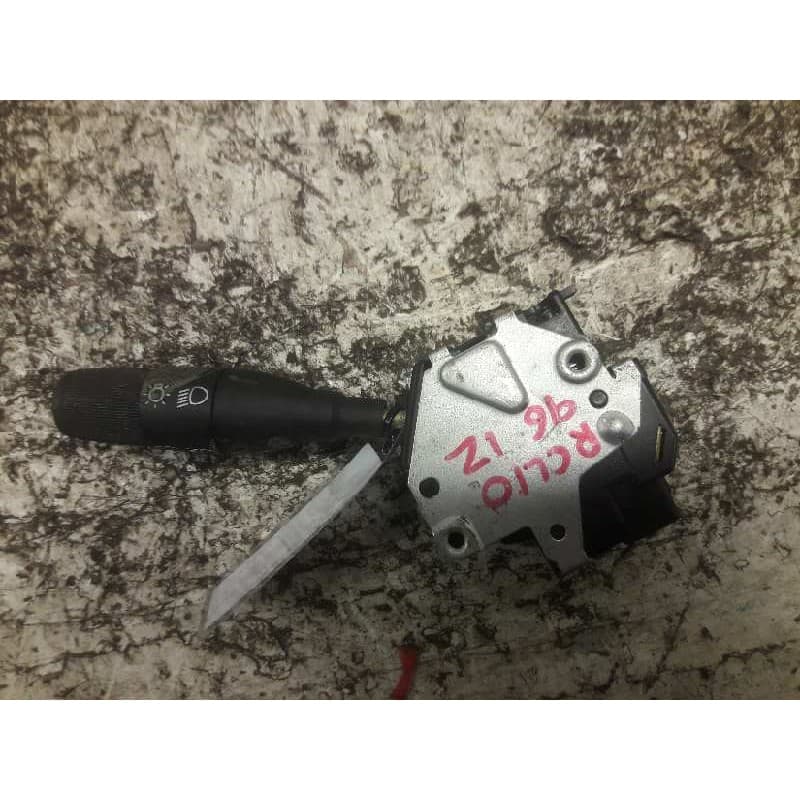 Recambio de mando intermitentes para renault clio i phase iii 1.2 campus referencia OEM IAM 7700803537