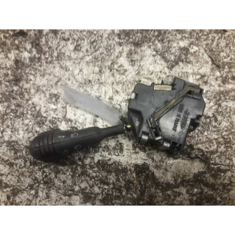 Recambio de mando intermitentes para renault twingo (co6) 1.2 (c066/67/68) referencia OEM IAM 7700839 34361001