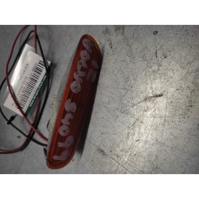 Recambio de piloto intermitente para volvo s40 berlina 1.9 d+ (85kw) referencia OEM IAM
