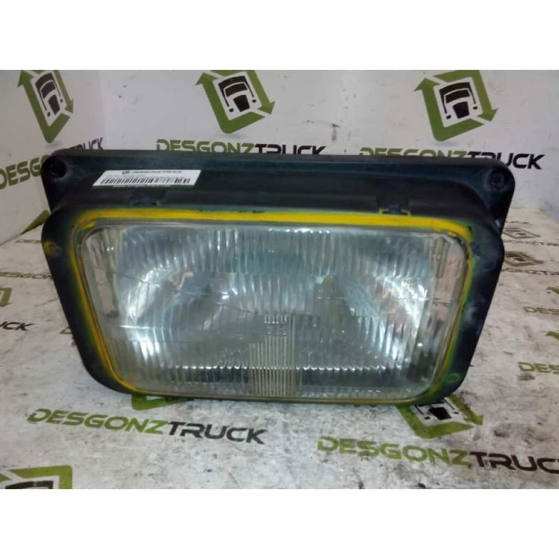 Recambio de faro derecho para man autobus castrosua cs-40 referencia OEM IAM 0301017303