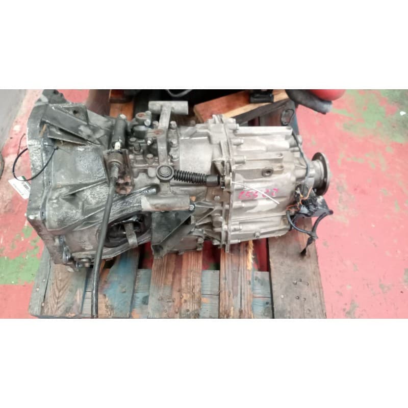 Recambio de caja cambios para iveco daily v autobús 50c15 referencia OEM IAM 6S300 12249778 8870921 - Blanco