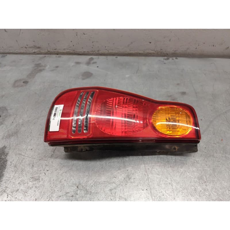 Recambio de piloto trasero izquierdo para hyundai matrix (fc) 1.5 crdi referencia OEM IAM - Marrón