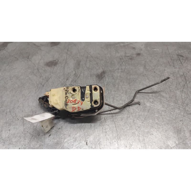 Recambio de cerradura puerta delantera derecha para mazda 626 berlina (gf) 2.0 ditd ac referencia OEM IAM 2 PINS - Negro