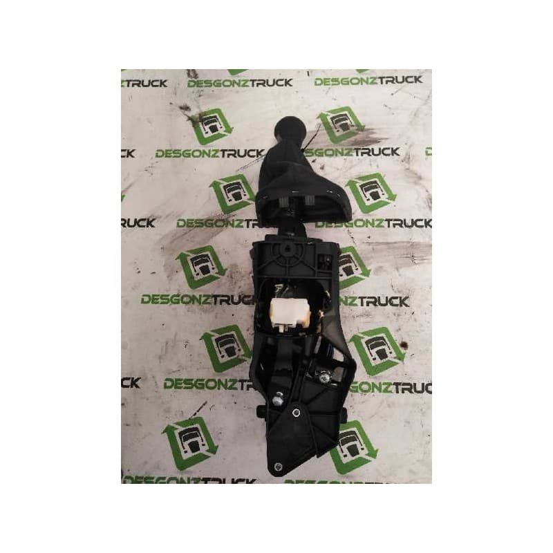 Recambio de palanca cambio para man tge pritsche (uz) pritsche 2.180 4x4 referencia OEM IAM 2N0711025 - Blanco