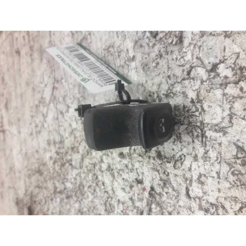 Recambio de mando elevalunas delantero izquierdo para renault clio ii fase i (b/cbo) 1.9 d referencia OEM IAM 429998K 6 PINS - Blanco