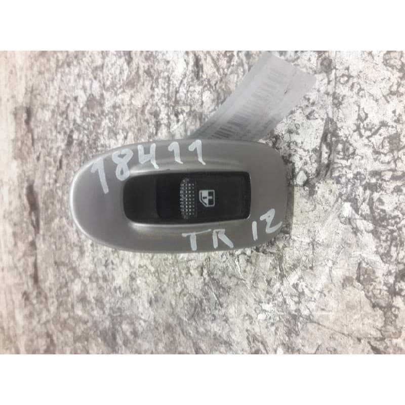Recambio de mando elevalunas trasero izquierdo para kia shuma ii 1.6 ls berlina portón referencia OEM IAM 7 PINS - Azul
