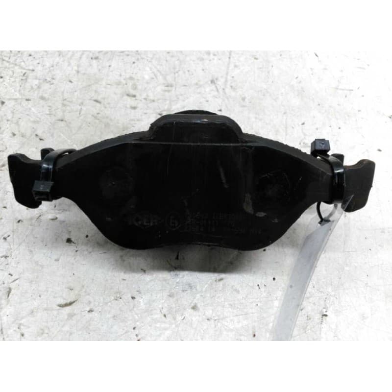 Recambio de pastillas de freno delanteras para ford fusion (cbk) ambiente referencia OEM IAM
