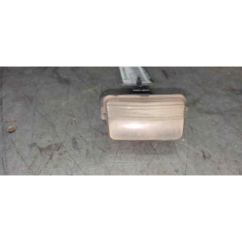 Recambio de piloto matricula para peugeot 307 break / sw (s1) sw pack referencia OEM IAM 2 PINS