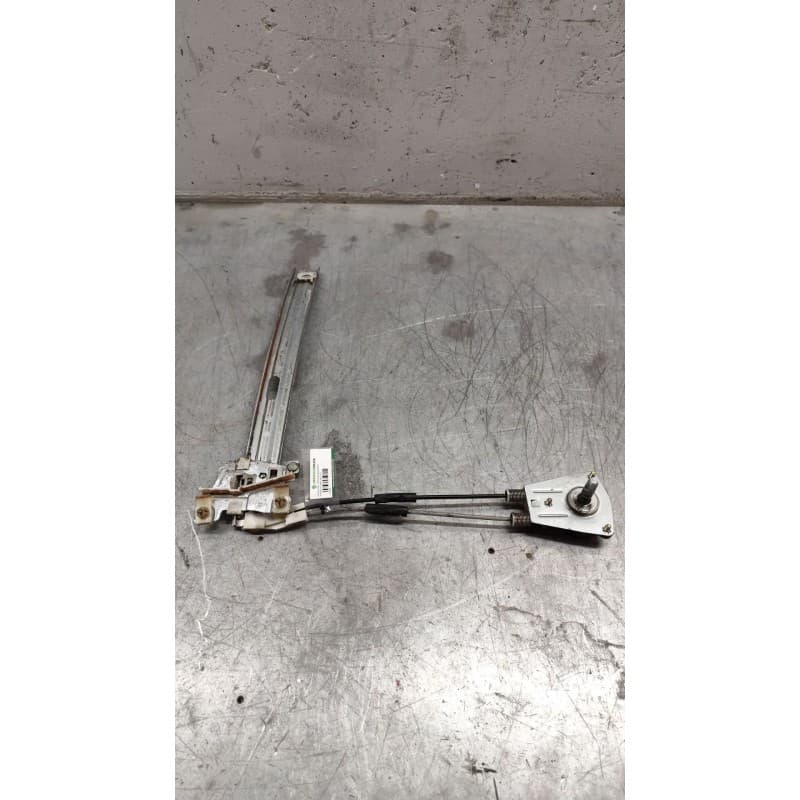 Recambio de elevalunas trasero izquierdo para mazda 626 berlina (gf) 2.0 ditd ac referencia OEM IAM - Negro