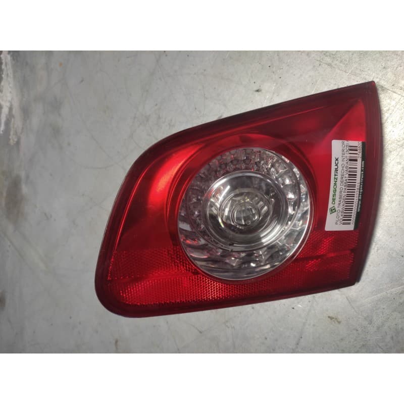 Recambio de piloto trasero derecho interior para volkswagen passat variant (3c5) advance referencia OEM IAM 27448002 - Rojo