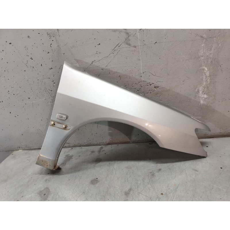 Recambio de aleta delantera derecha para peugeot 306 (7b, n3, n5) 2.0 hdi 90 referencia OEM IAM - Gris