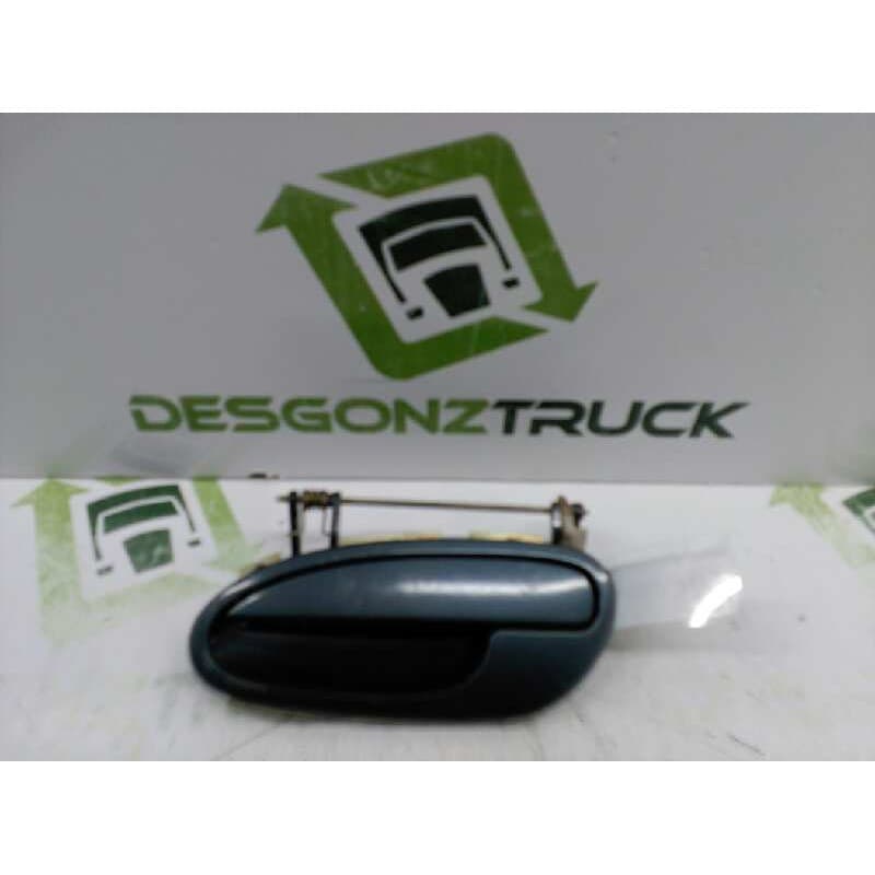 Recambio de maneta exterior trasera izquierda para opel omega b cd familiar referencia OEM IAM 138235 - Gris