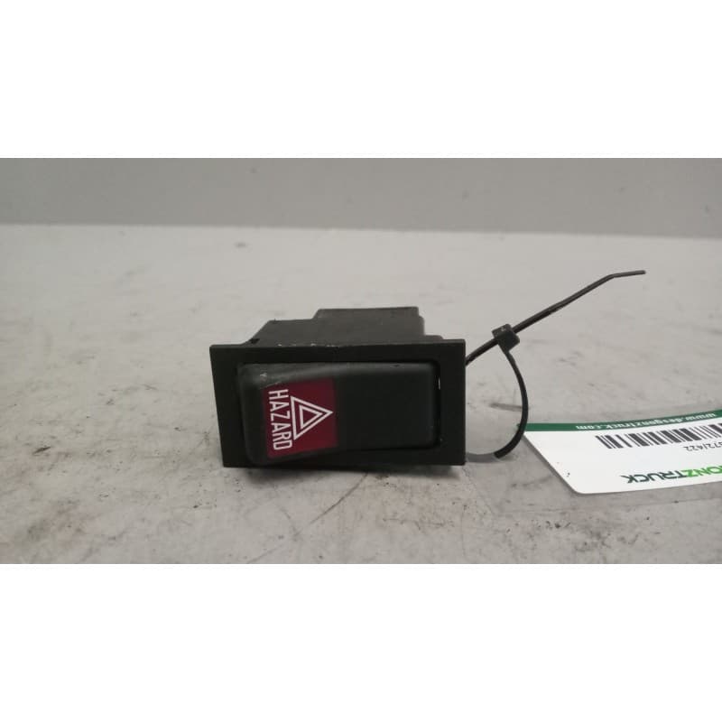 Recambio de warning para man f 90 19.322/372/422 12.0 diesel referencia OEM IAM - Amarillo