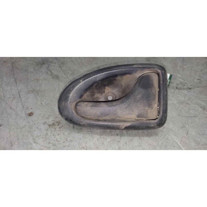 Recambio de maneta interior delantera derecha para opel movano (2004 =>) combi corto l1h1 2.8t referencia OEM IAM