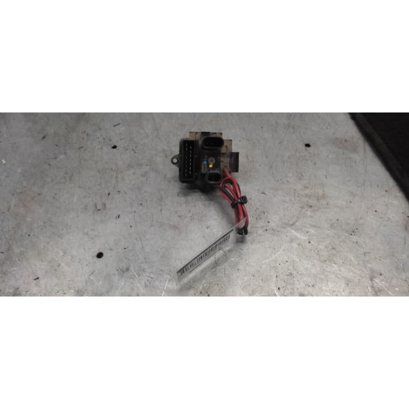 Recambio de resistencia calefaccion para renault megane i scenic (ja0) 1.9dti alize referencia OEM IAM 210898 - Gris