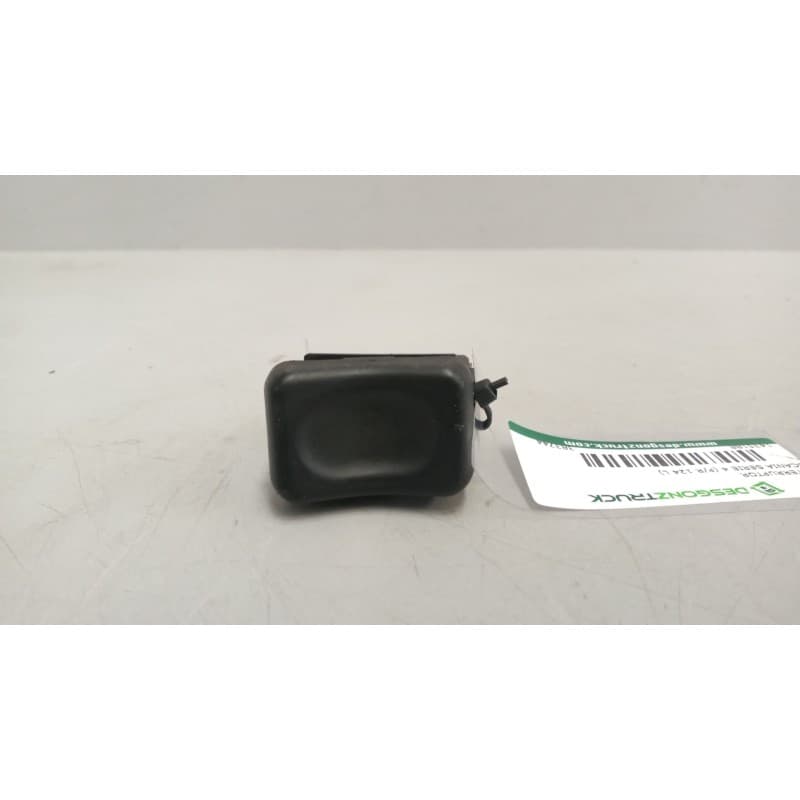 Recambio de interruptor para scania serie 4 (p/r 124 l) 11.7 diesel referencia OEM IAM 383744 - Rojo