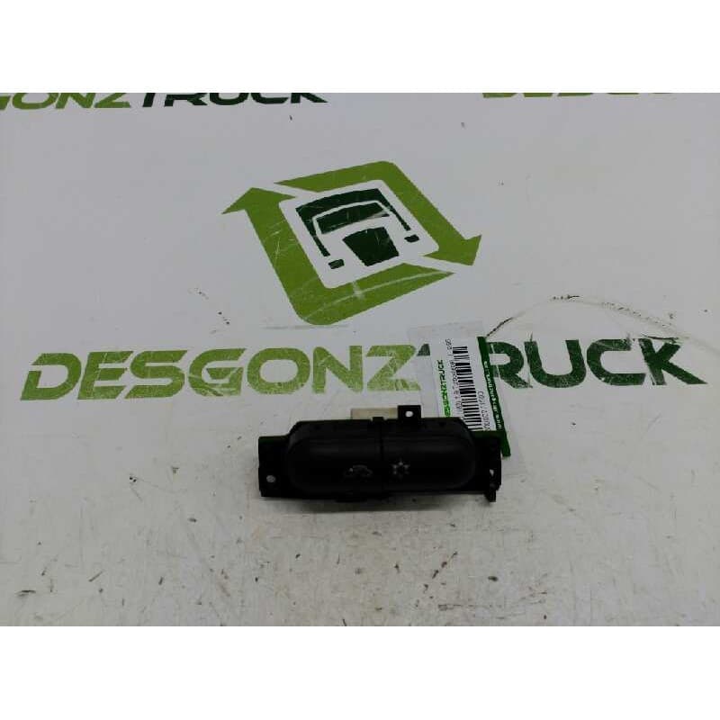 Recambio de boton aire acondicionado para fiat bravo (182) 1.9 turbodiesel referencia OEM IAM - Blanco