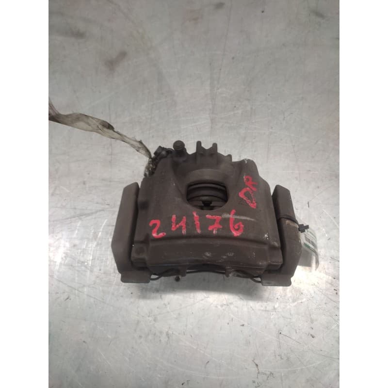 Recambio de pinza freno delantera derecha para citroën c5 iii (rd_) 1.6 hdi 110 referencia OEM IAM - Negro