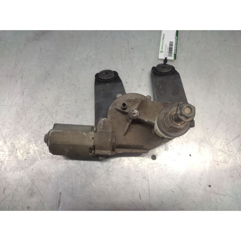 Recambio de motor limpia trasero para ssangyong kyron 270 xdi limited 4wd referencia OEM IAM 8615009100 4 PINS